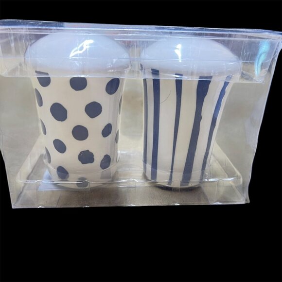 ⭐The CUTEST *NEW* Salt & Pepper Shakers ⭐ - Picture 2 of 2